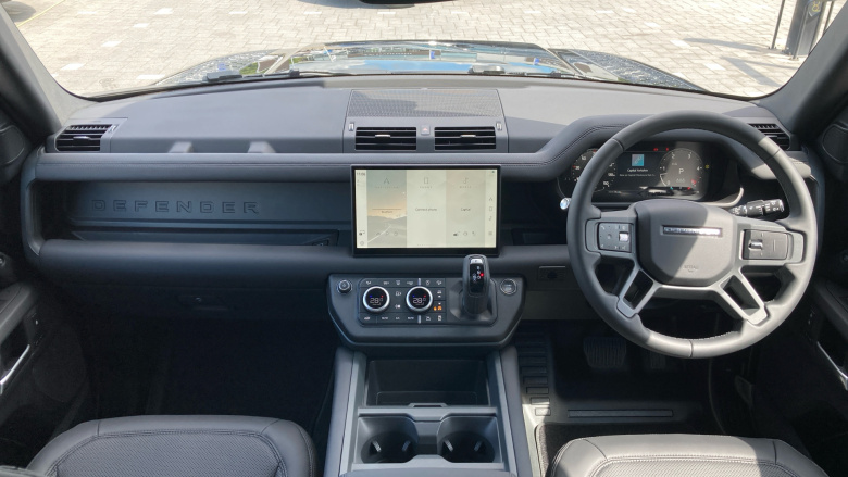 Land Rover Defender 3.0 D350 X-Dynamic SE 130 5dr Auto [8 Seat] Diesel Estate